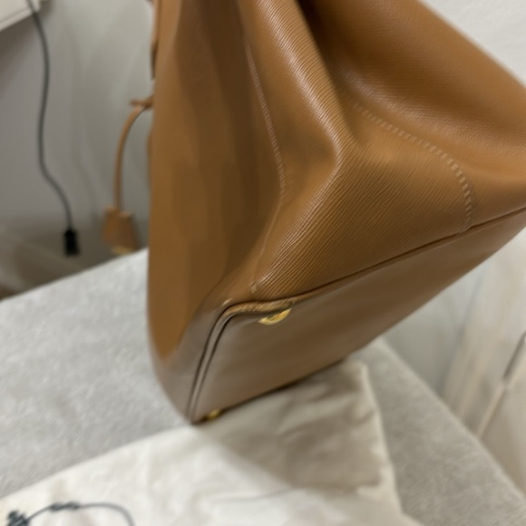 PRADA Lux Saffiano Leather Tote- camel- no zipper - Picture 10 of 15